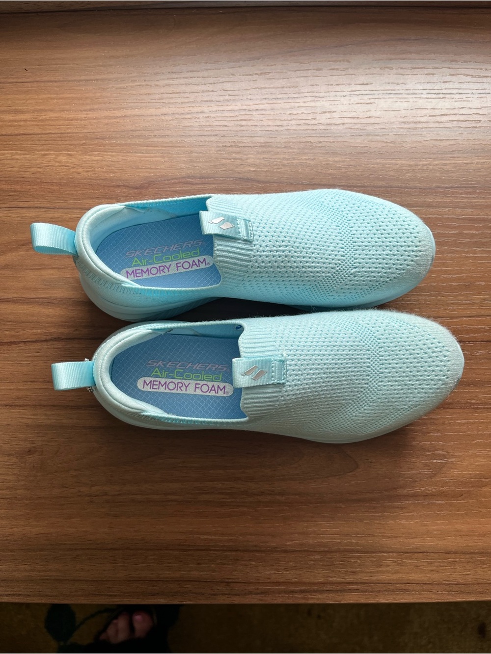 Skechers Slip-ins Knitted Sparkle Runner Sneaker Shoes Size 3